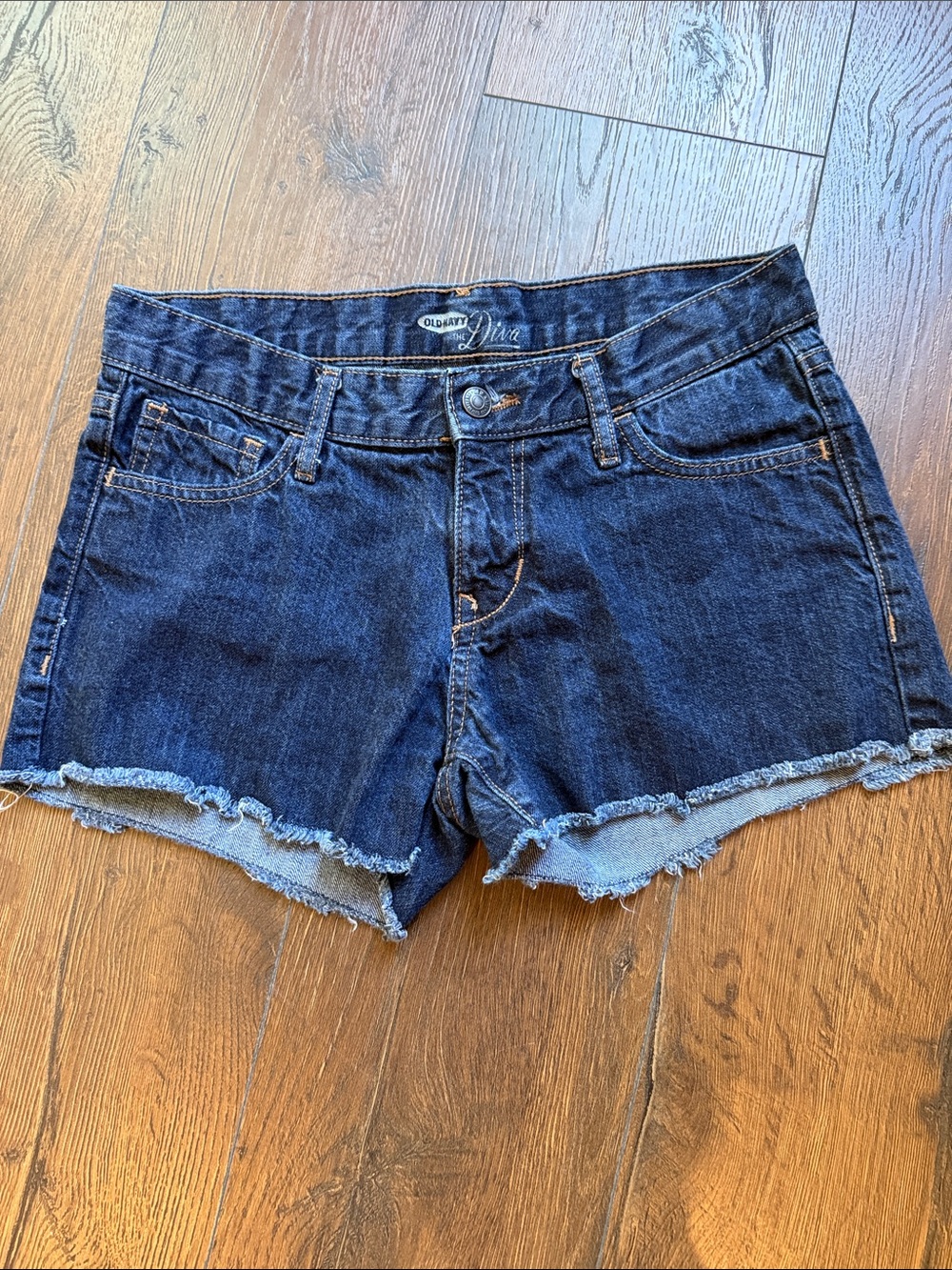 Old Navy “The Diva” Dark Indigo Cutoff Denim Shorts 2